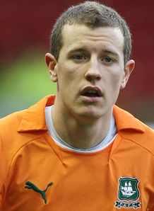 Summerfield seals Orient stay