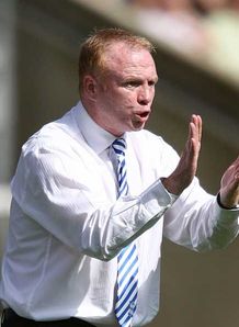 McLeish slams 'naive' Blues