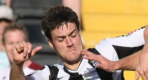 Magpies dump Bantams out
