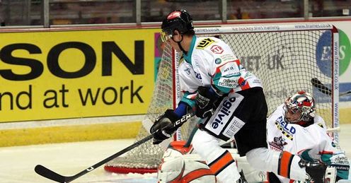 Reiter (R): injury setback