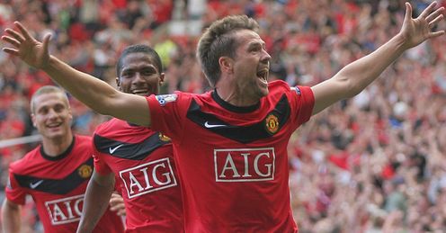Michael-Owen-celebrates_2362928.jpg