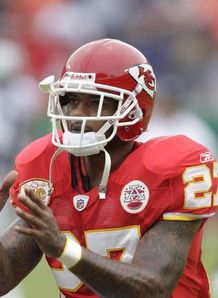 Chiefs suspend LJ