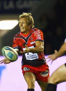Sarries suffer first loss