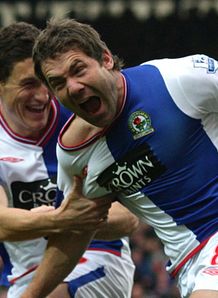 Hodgson adds to Dunn praise