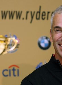 Pavin picks four assistants