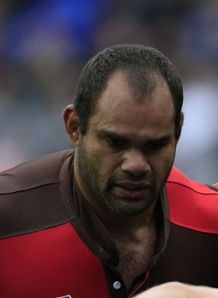 Wales fail in Manu bid