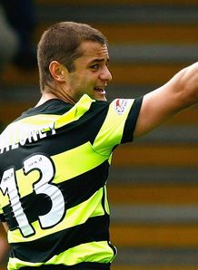 Bhoys brush aside Hamilton