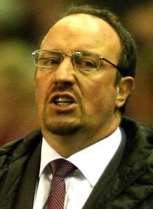 Benitez has board backing