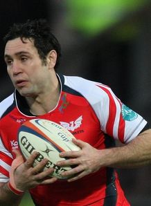 Stephen Jones Scarlets HEC Stephen Jones Scarlets HEC