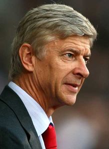 Wenger not conceding title