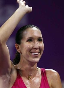 Trio progress in Doha