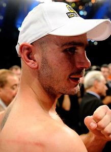 Pavlik to fight Espino