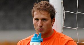 Barnet thwarted by Vale