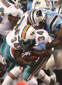 Williams fires for Fins