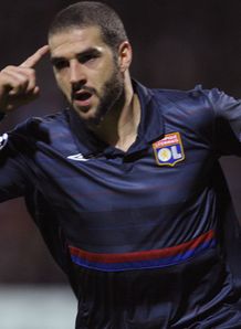 Lisandro-Lopez-celebrates_2380811.jpg