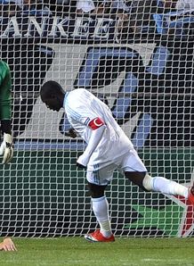 Marseille hit Zurich for six