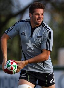 McCaw: Carter will play