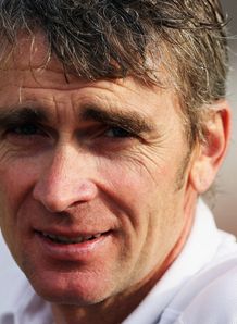 Yates signs for Team Sky