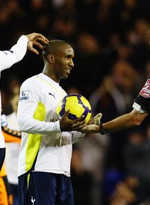 Tottenham-v-Wigan-Jermain-Defoe-gets-match-ba_2387966.jpg