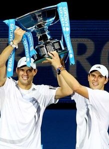 Bryans lift doubles crown