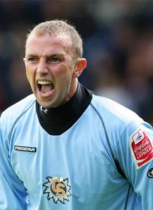 Stanley's keeper capers