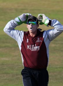 England keep tabs on Kieswetter