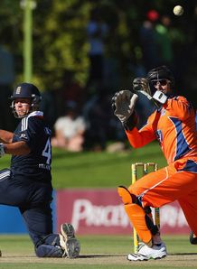 England make winning start
