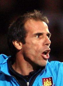 Zola - Players are focused