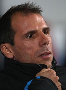Zola rues Chelsea penalty