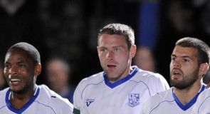Rovers edge Gills battle
