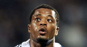 Evra defends teammate Henry