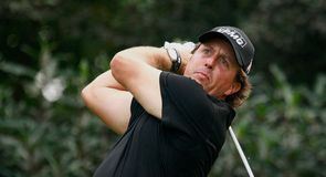 Mickelson wins by one