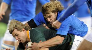 Italy 10 South Africa 32