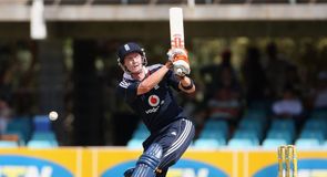 Denly sticking with Kent