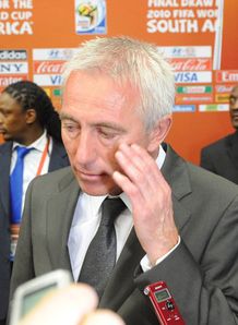 Van Marwijk learns from past