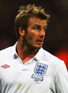 Fergie gives Becks backing