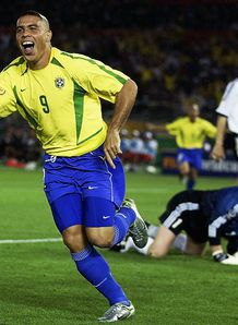 Ronaldo Brazil 2010 on Football   World Cup 2010   Brazil   Ronaldo Ponders 2010 Retirement