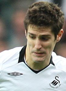 Serran wins red card appeal