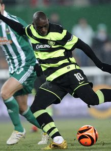 Hoops earn draw after comeback