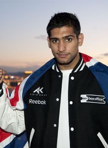 Khan tipped for KO blow