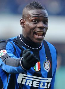Agent rules out Balotelli move