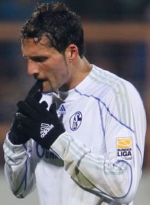 Kuranyi talks put on hold