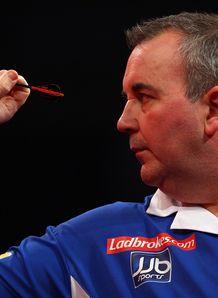 Rampant Taylor stuns Bully