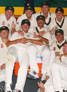 Aussies seal whitewash win