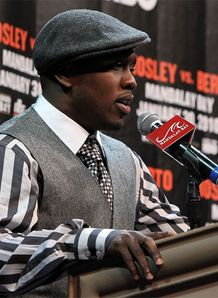 Berto out of Mosley bout