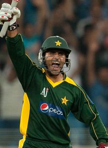 Royals snap up Razzaq