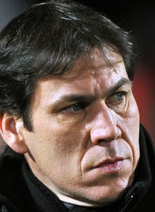 Lille eye Reds scalp