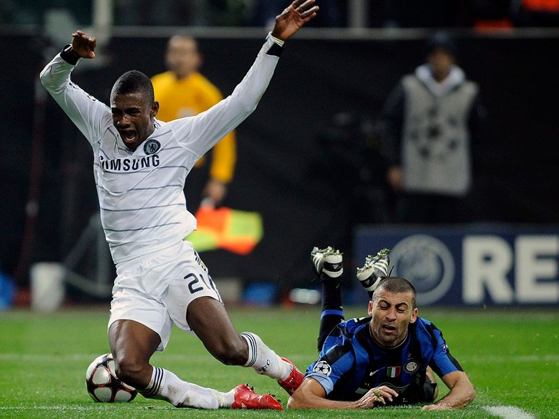 Kalou skulle hatt straffe