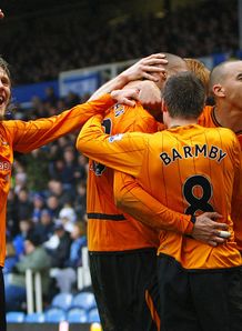 Hull squad could defer wages 