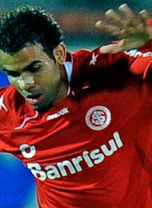 Sandro set for Spurs switch